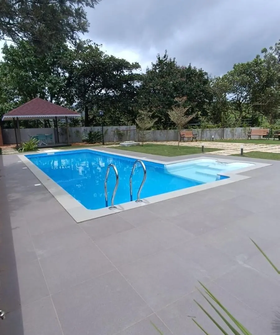 Hillock Bungalow Kuttikkanam ادوكي 0*,  الهند